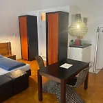 Whliving - & In Appart hôtel