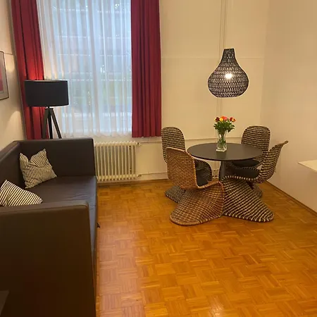 Apartahotel Whliving - & In
