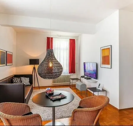 Whliving - & In