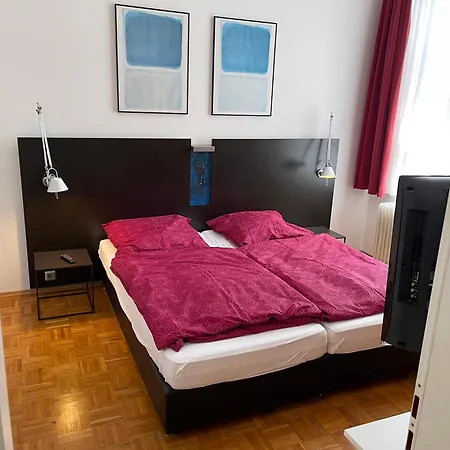 Whliving - & In