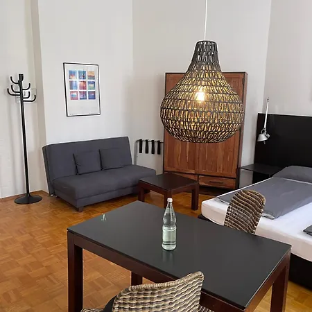 Whliving - & In Apart Otel