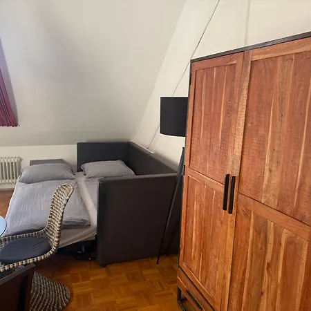 Whliving - & In