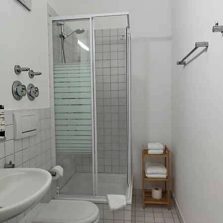 Whliving - & In Apart Otel