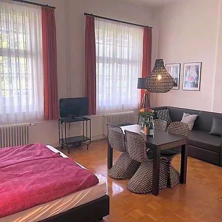 Whliving - & In Constance