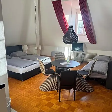 Whliving - & In