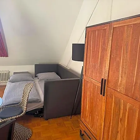 Whliving - & In 3* Kostnice